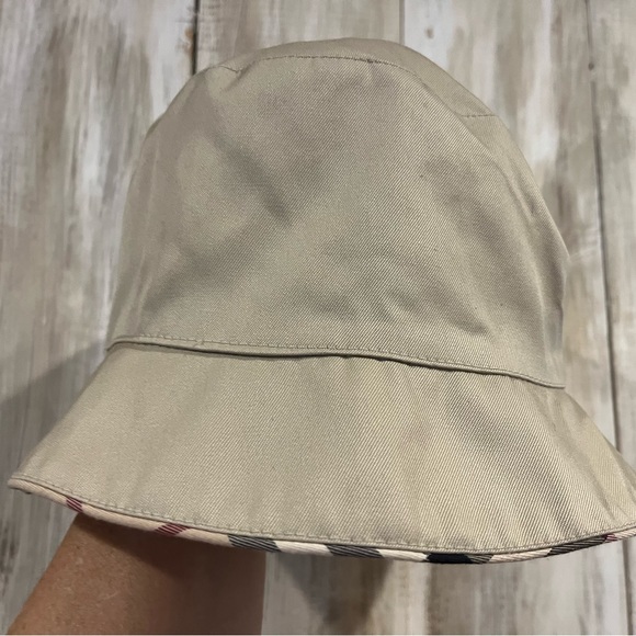 Burberry canvas bucket hat tan - Picture 1 of 4
